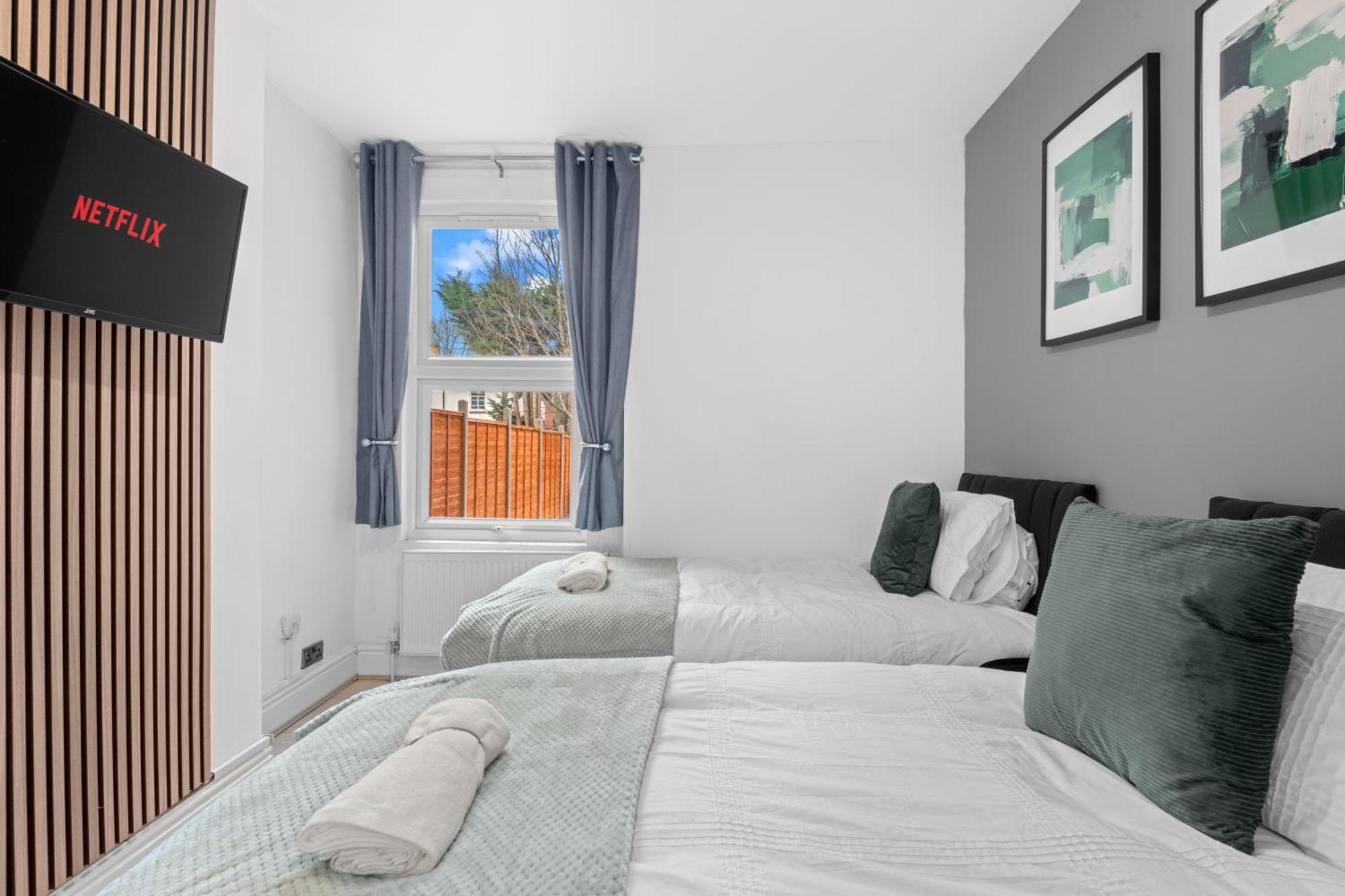 Amazing, Spacious 4br Home: Weekly Or Monthly Holiday home